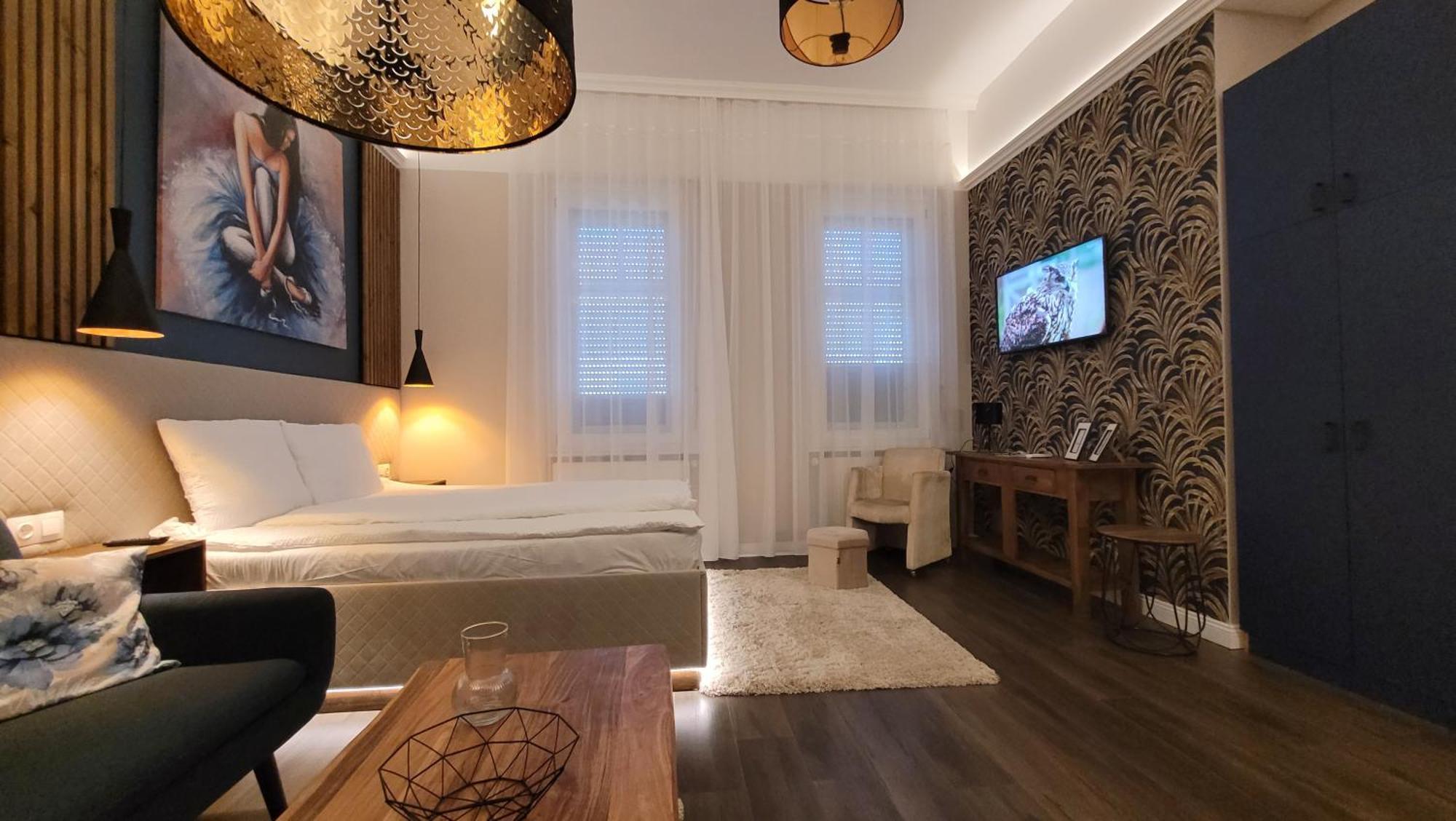 Glamour Apartman Gyula Bagian luar foto